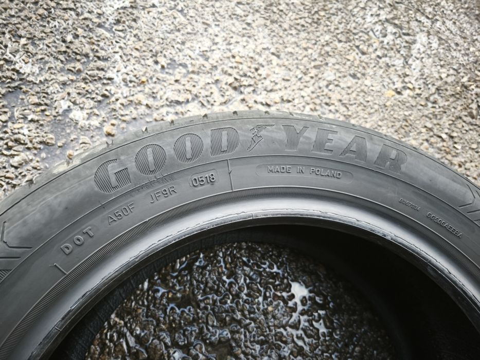 205/55/16" 2бр Good year eficient grip,dot0518,7mm