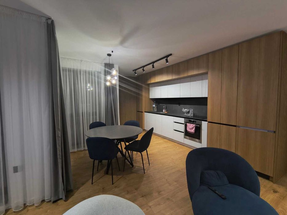 Многостаен апартамент в Пловдив / Каменица 2