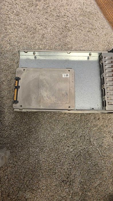 Сървър 32GB ram 8TB