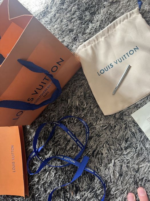 Curea Louis Vuitton