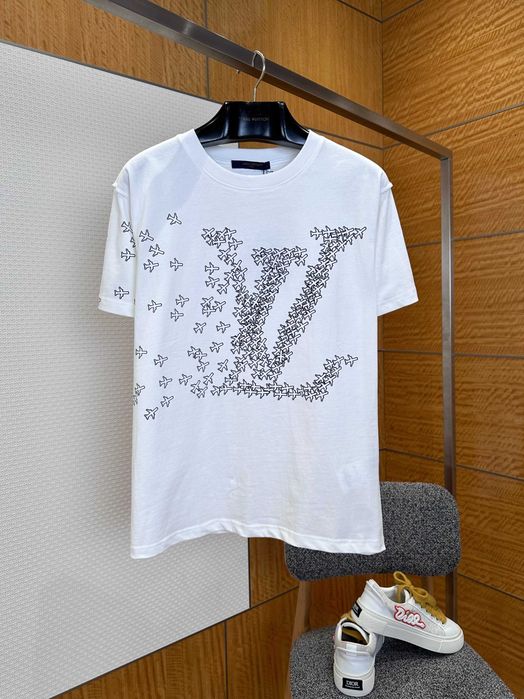 Tricou Louis Vuitton Calitate Premium
