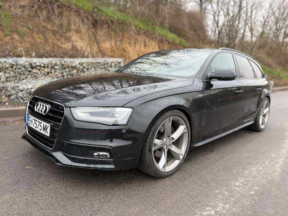 Автомобил АУДИ A4 Avant