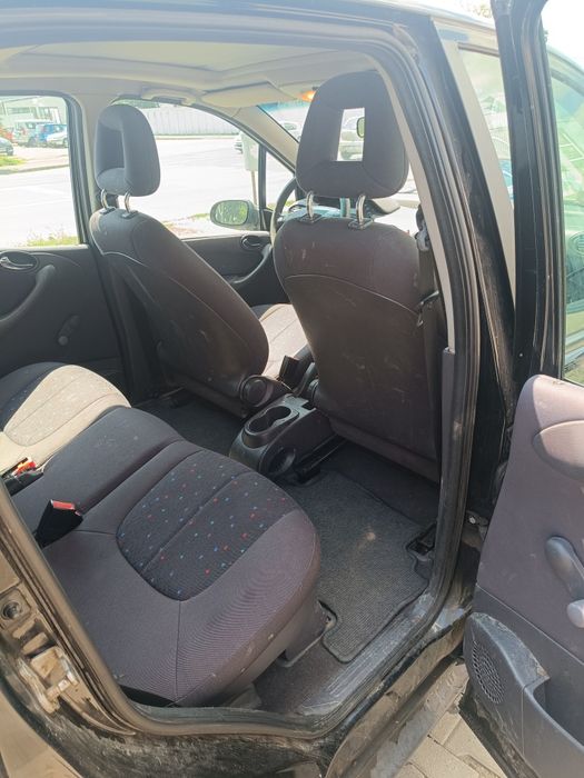 Mercedes-Benz A160