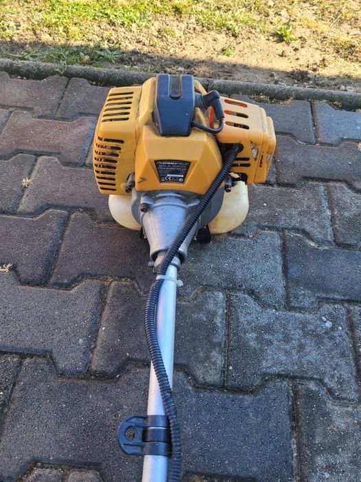 Vand motocoasa pe benzina greenfield  1,9 cp