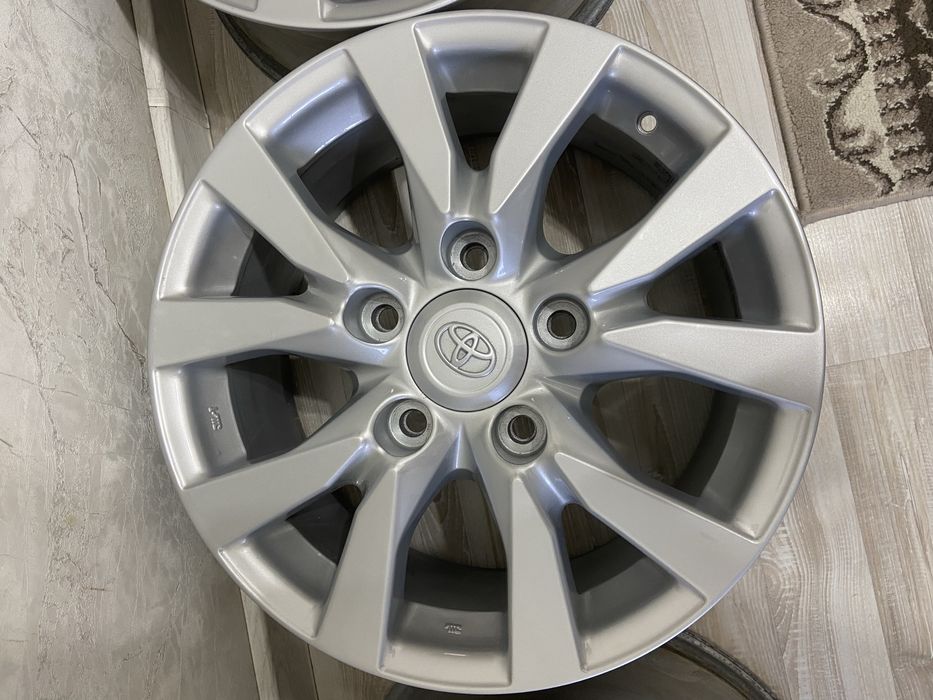 Диски Land cruiser 200 R18