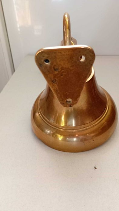 Корабна камбана --