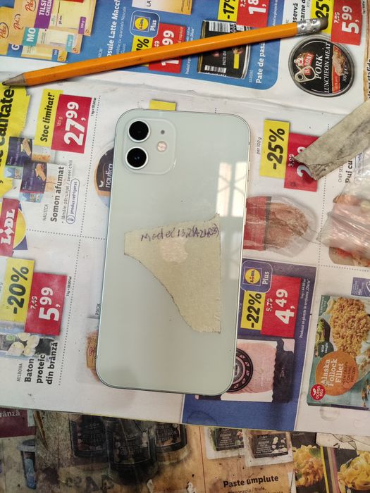 Vând iPhone 12  impecabil ,brasov