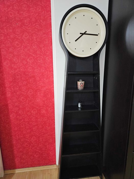 Etajera cu ceas IKEA