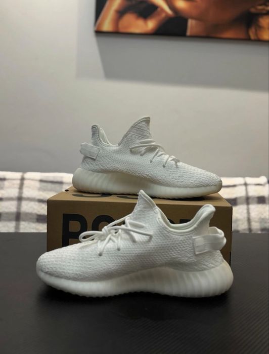 Adidasi “Yeezy 350 v2 Withe” (Sigilat)