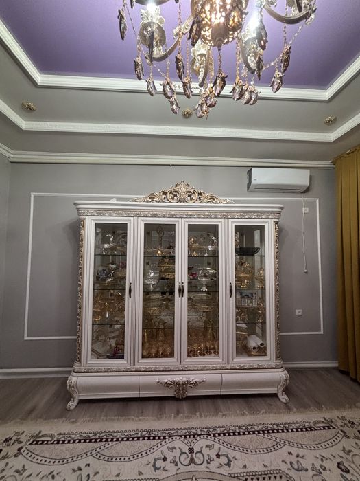 Гарнитур сатлады