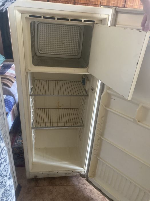 Холодильник Б/У