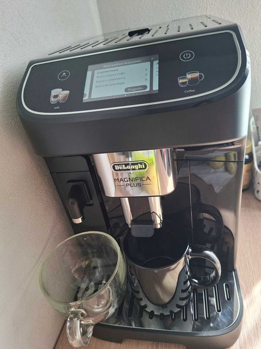 Kофемашина DeLonghi Magnifica Plus Качество в Каждой кружке!!!