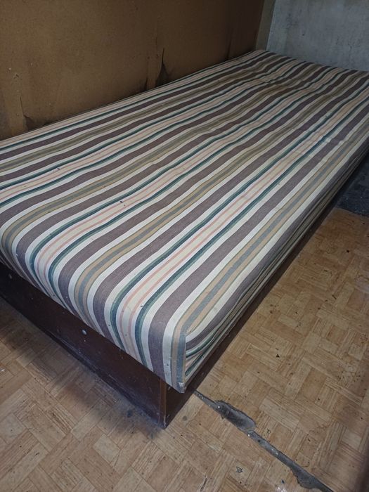 Ракла легло маса и барче