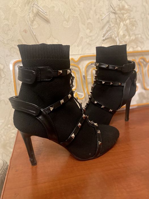 Платья , пальто, курточка, обувь