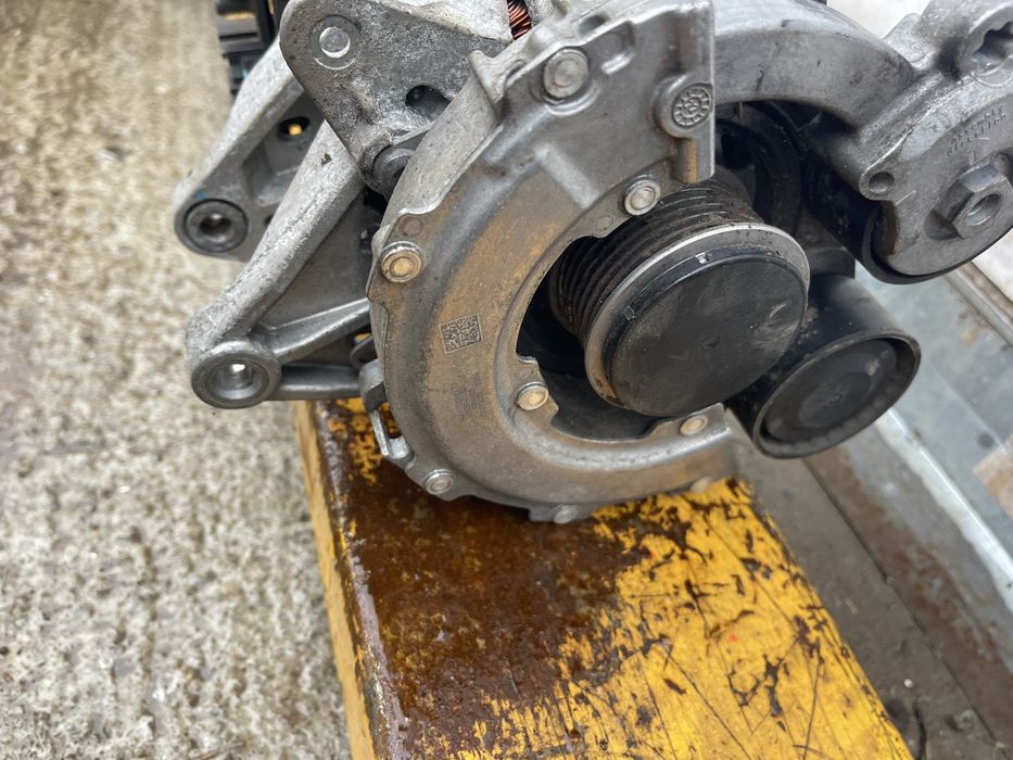 Alternator Kia Sportage 1.6 crdi hybrid