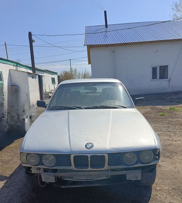 Продаю  БМВ  е34