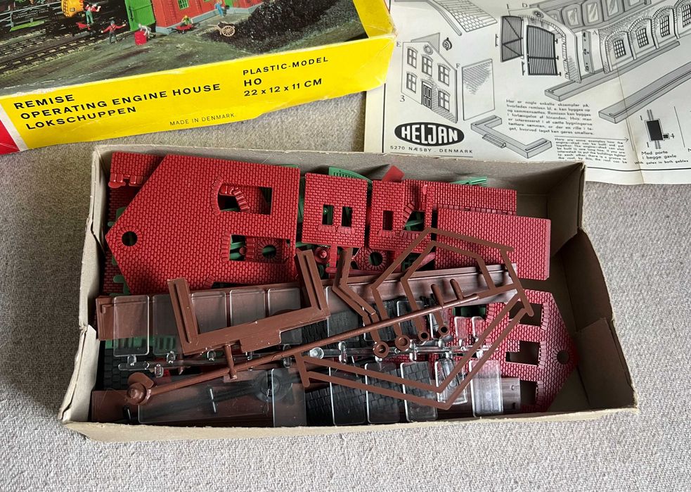 Heljan B141 Remise HO 1:87 depou trenulețe, colecționari și diorame