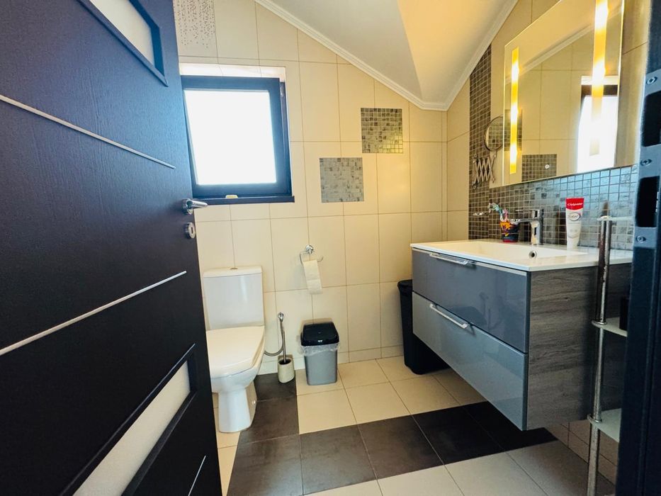 Vand Casa  Mobilata/Utilata Crevedia DB