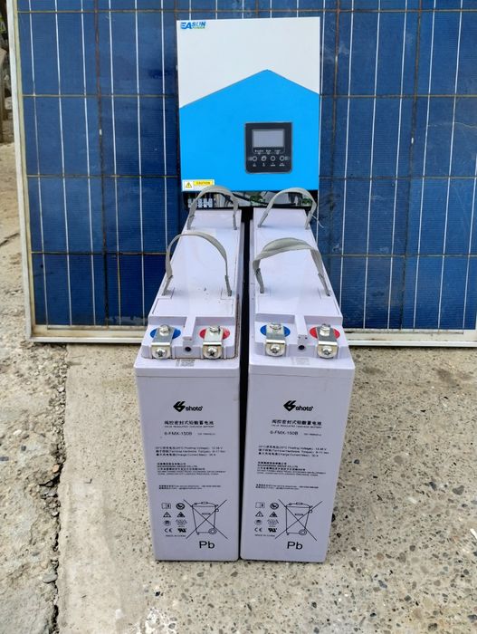 Kit / sistem solar fotovoltaic cu 4 panouri