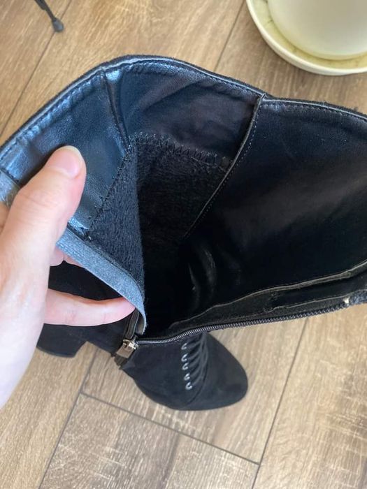 Cizme negre, marimea 37