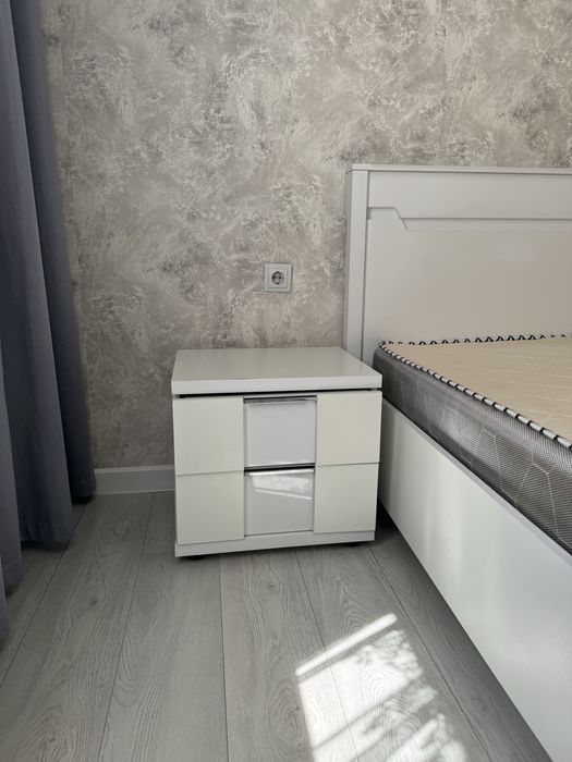 Спальный гарнитур 190х2000