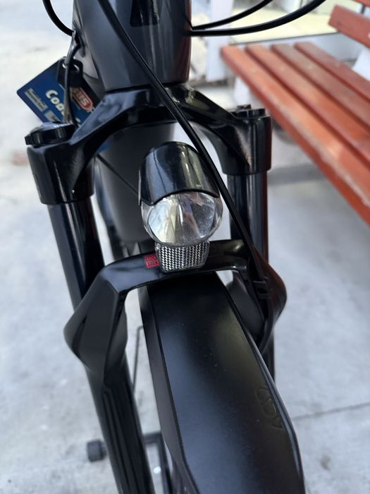 Електрически велосипед CUBE KATHMANDU 28/L