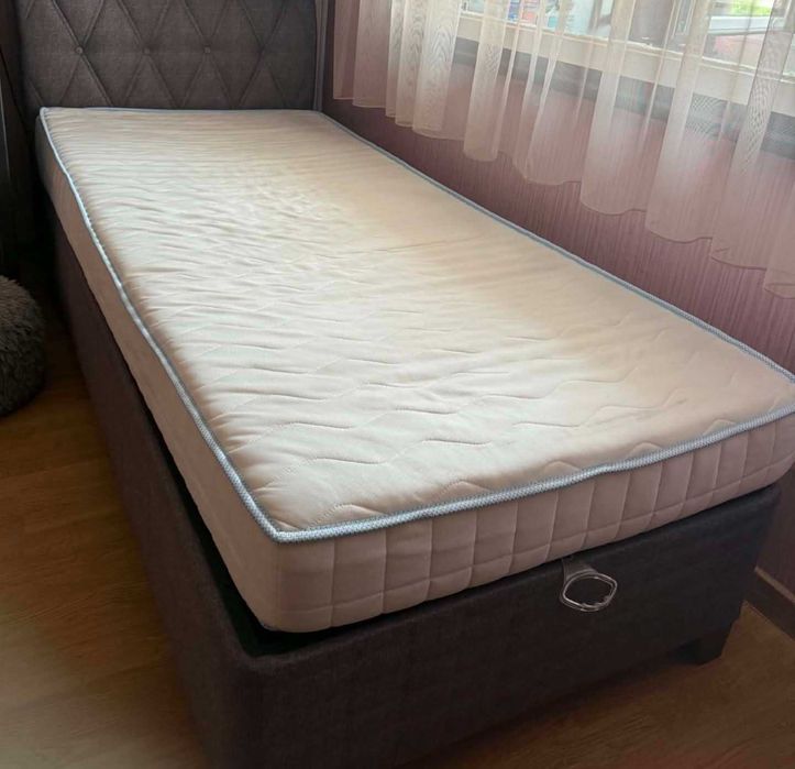 Двулицев матрак 90/200