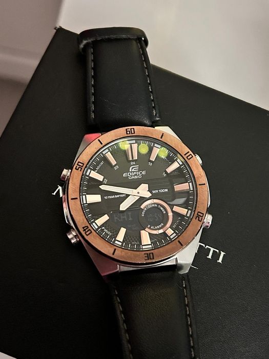 Ceas Casio Edifice ERA-110GL-1A Rose Gold – Hybrid Analog-Digital