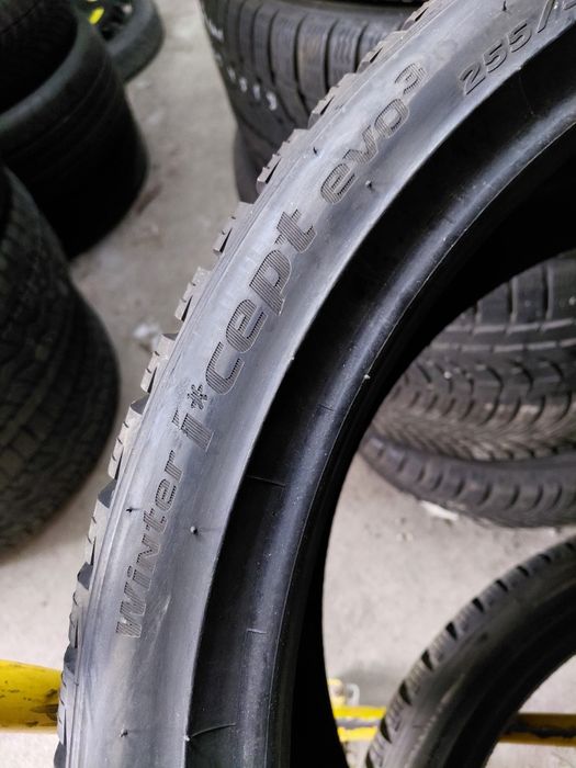 235/35/19" Hankook 1бр.гума дот2022