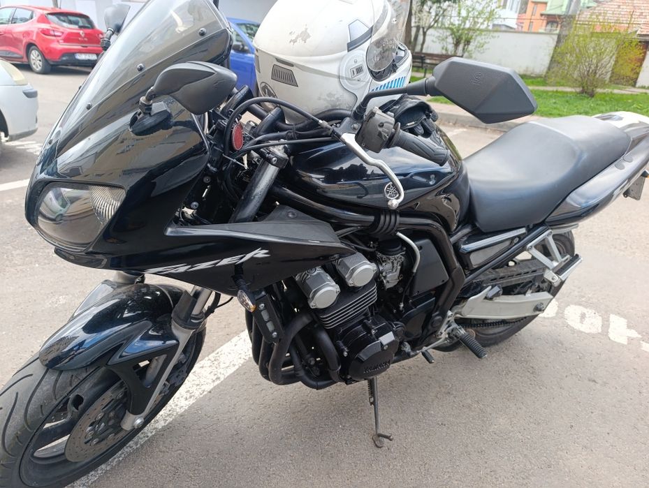 Yamaha Fazer 600