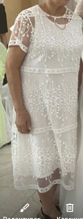 Платье хорошые по один два раза одевалась