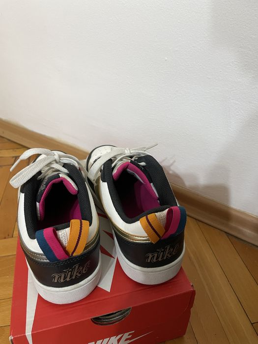 Маратонки Nike