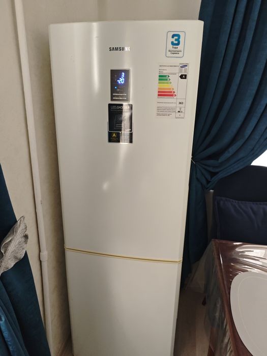 Холодильник Самсунг