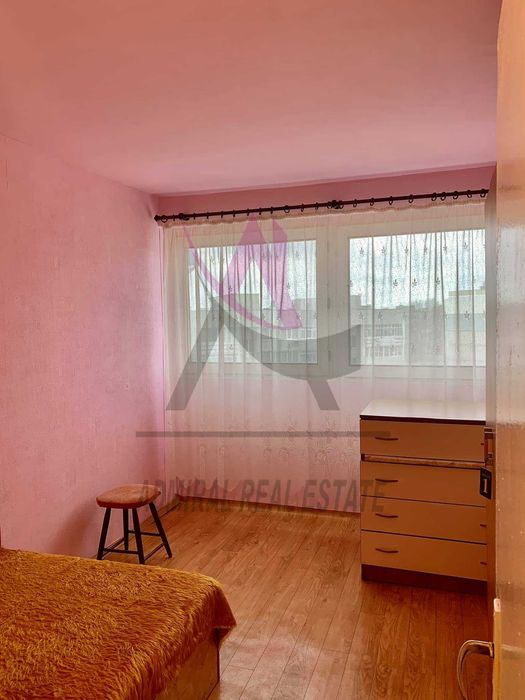 Дава се под наем Двустаен апартамент в Варна, Левски - 45 кв.м за 320 € - Снимка #3