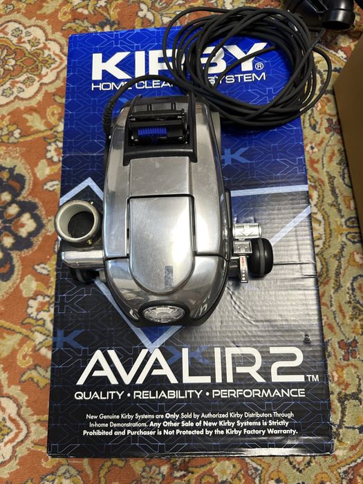 Aspirator profesional Kirby AVALIR2
