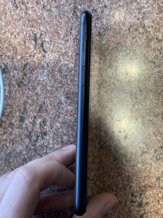 iPhone SE (2020) 128 GB