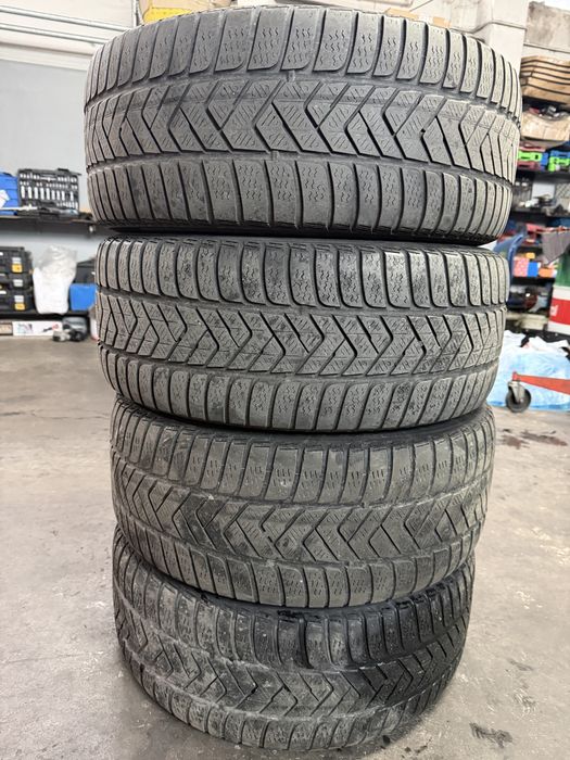 Anvelope, jante Mercedes 2 seturi 225 55 R16 si 245 40 R 18 de iarna