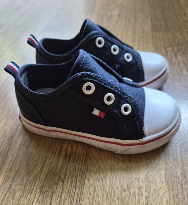 Adidas детски сандали и Tommy Hilfiger, Polo Ralph Lauren кецове оригинални