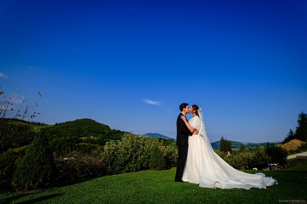 Vand rochie de mireasa