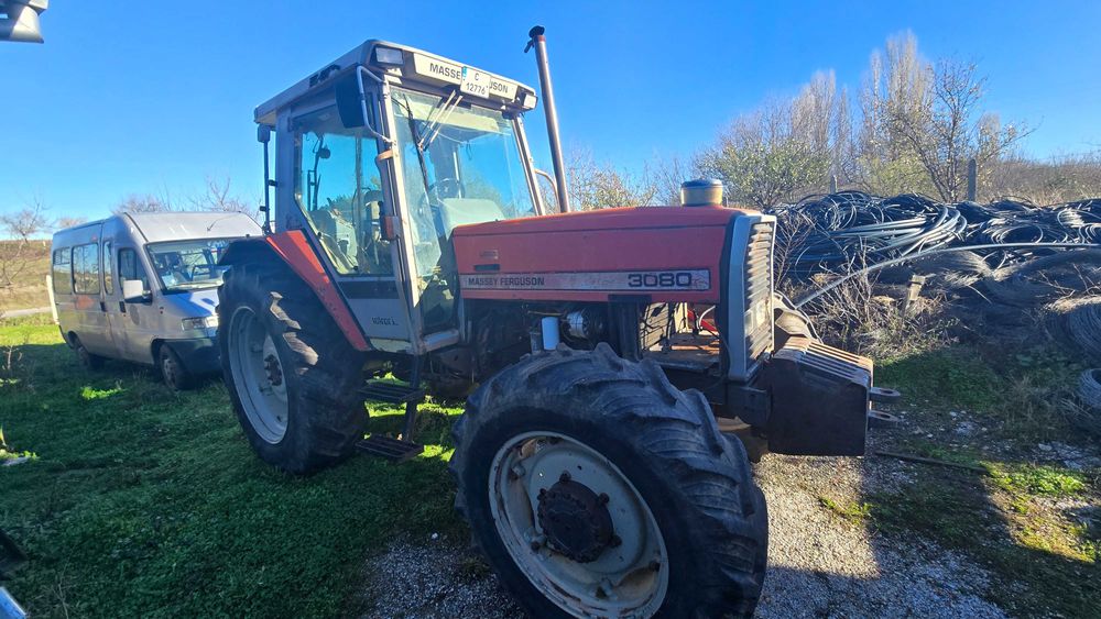 Трактор Massey Ferguson 3080 (5642 часа) - 22.000лв + ДДС