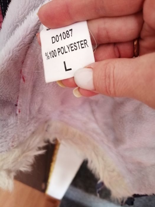 Продам курточку. Не дорого!!!