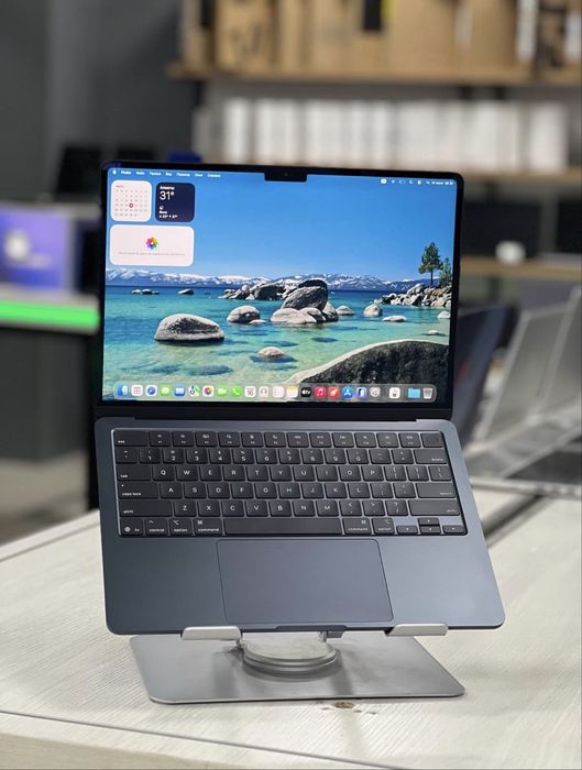 Макбук M4 | 16/256Gb | 100% Акб - 25 циклов