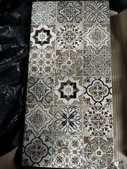 Испански стил фаянс/плочки за баня стил Майолика