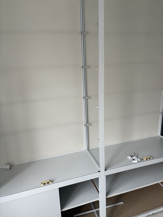 Аптечные витрины, шкаф