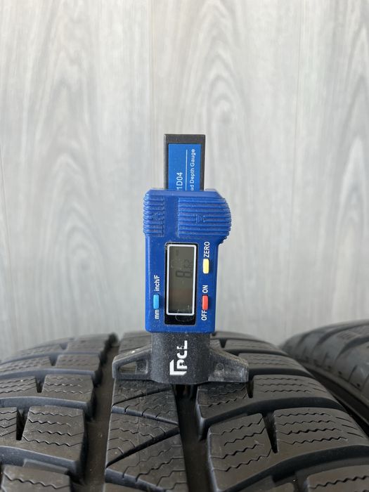 Джанти 17 цола 5х114,3 за Тойота РАВ4 със зимни гуми 215/60/17