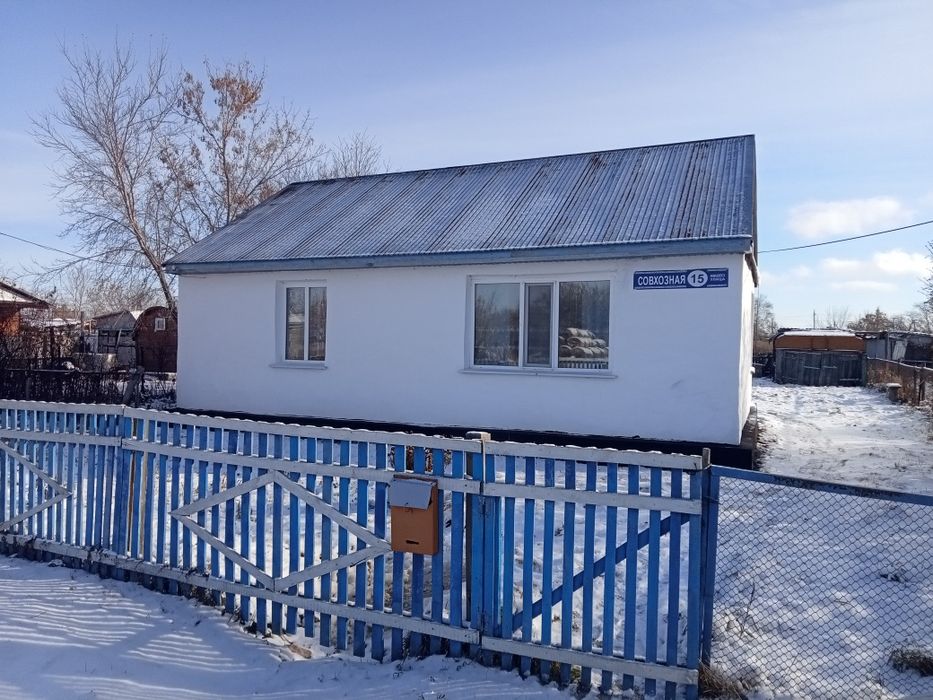 Продам большой дом в с.Антоновка!!!торг уместен...