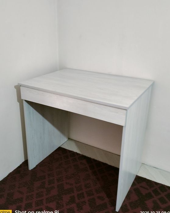 Dars qilish uchun parta