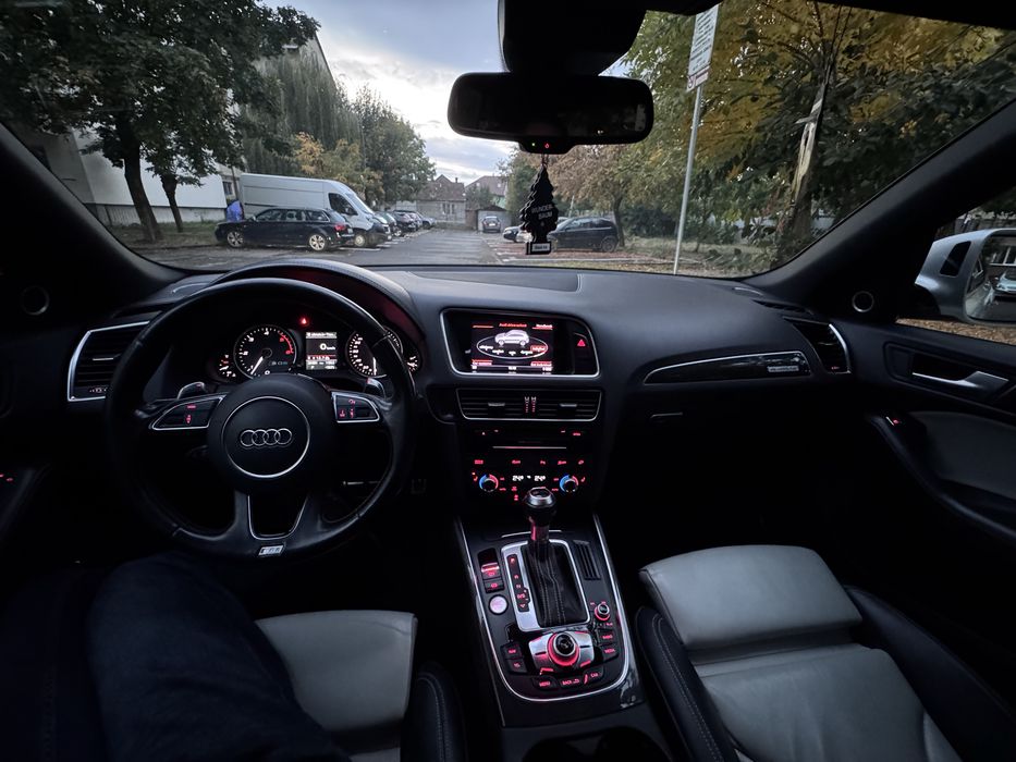 Vand Audi SQ5 Bitdi
