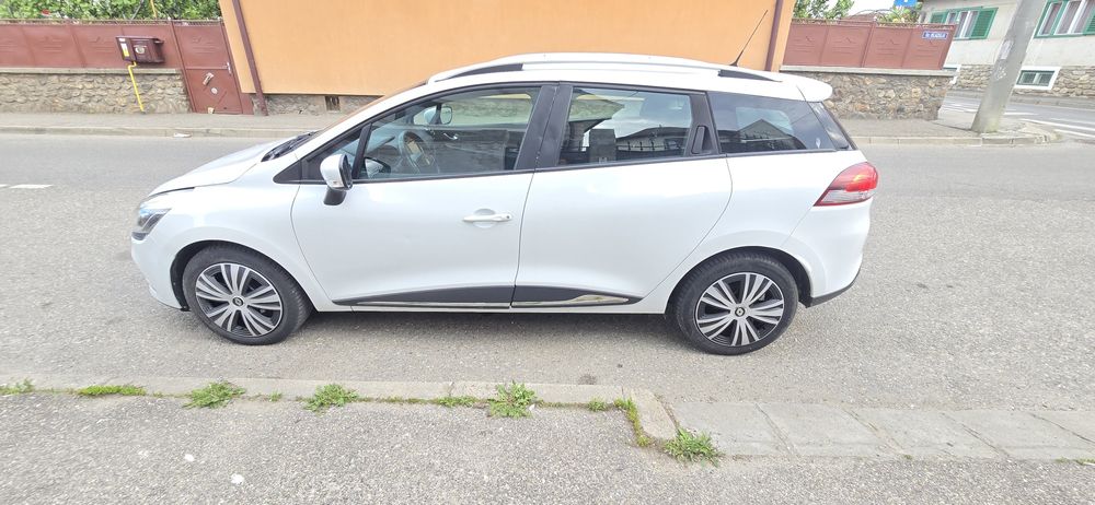 Renault Clio facelit 2017. 1,5dci  impecabil