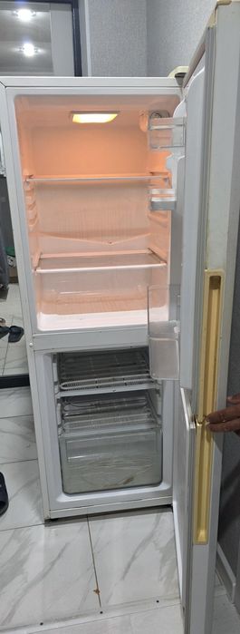 Срочно продам холодильник
